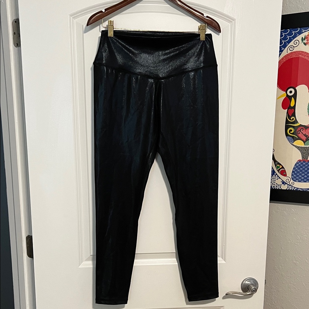 Black Shiny Women's Leggings